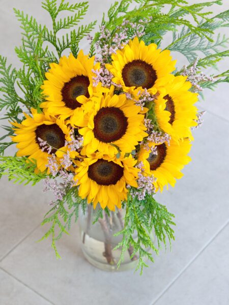 Ramo de siete girasoles